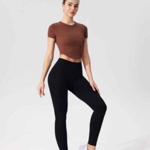 kwenye fulana inayoendesha wingu