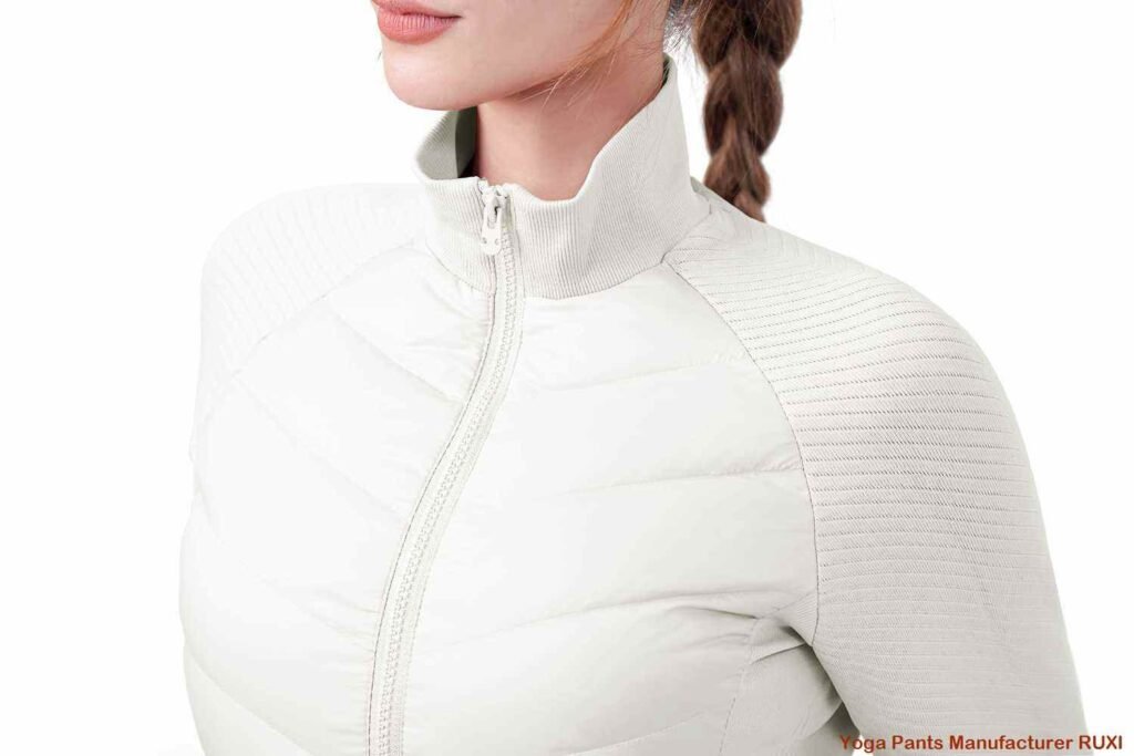 fulana nyeupe ya michezo RUXI